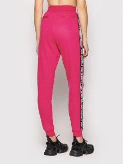 KARL LAGERFELD Γυναίκες Παντελόνια Φόρμας Παντελόνι φόρμας Double Jersey 220W1031 Ροζ Regular Fit Ροζ 7 KARL LAGERFELD Γυναίκες Παντελόνια Φόρμας Παντελόνι φόρμας Double Jersey 220W1031 Ροζ Regular Fit Ροζ -KARL LAGERFELD Κατάστημα unnamed file 193